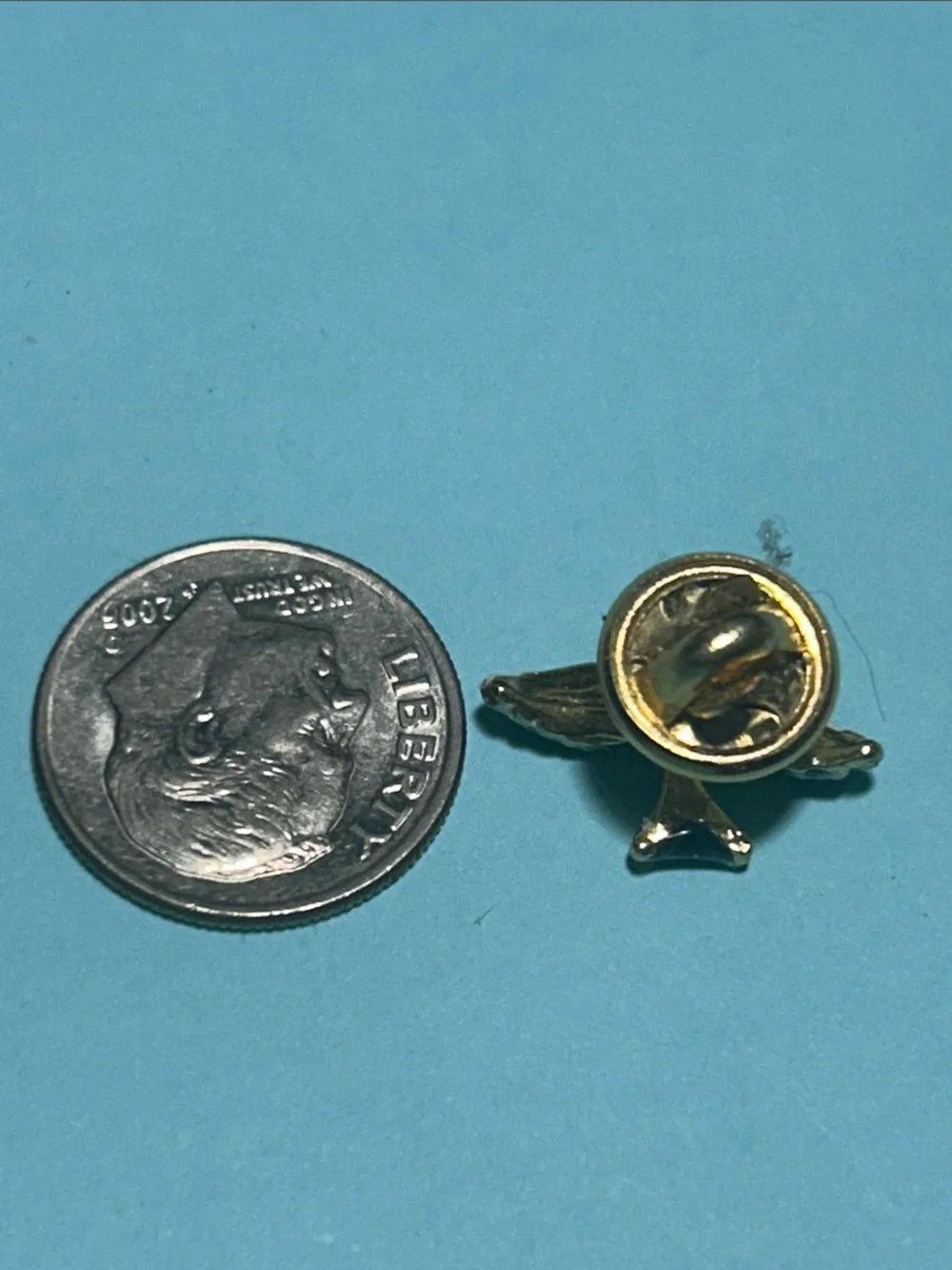 Small Enameled Bluebird lapel pin